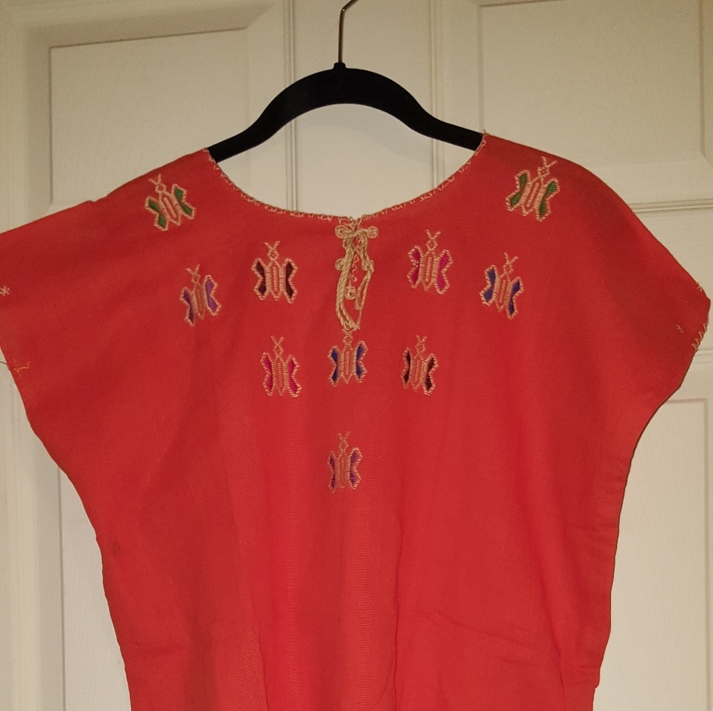 Mexican Embroidered Peasant Top (new)